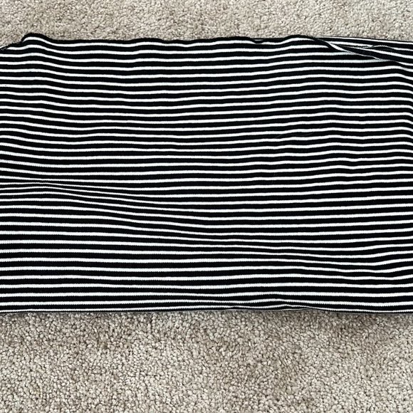 Kate Quinn Striped Mini Ribbed Swaddle Blanket Organic Cotton - Picture 1 of 1